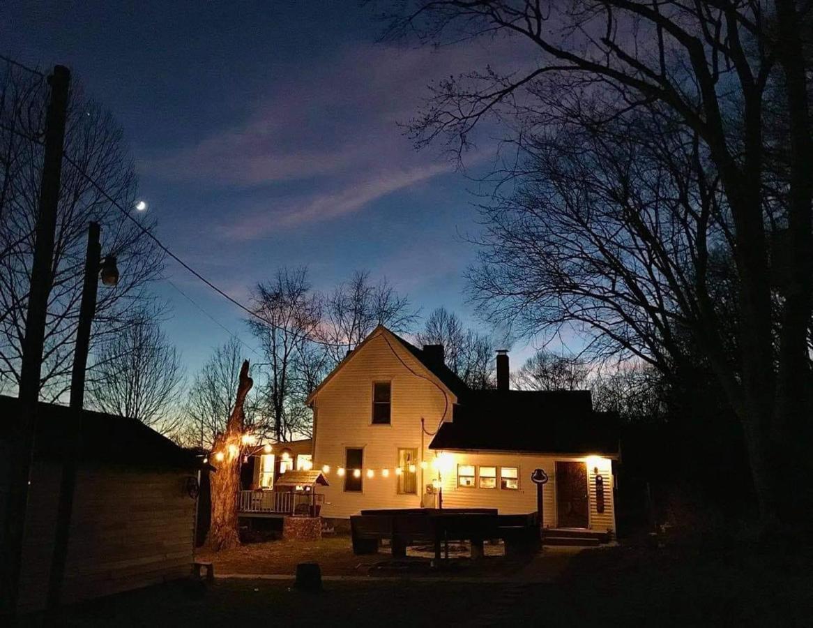 Lost River Hostel French Lick Eksteriør bilde
